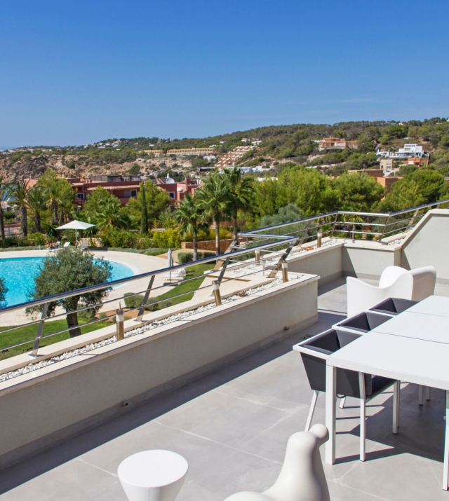 Resa estates longterm rental summer 2022 Ibiza cala Tarida  terrace 2.jpg